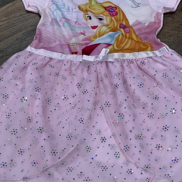 Mini Disney princesses dresses from London Primark!💗 - Picture 2 of 12